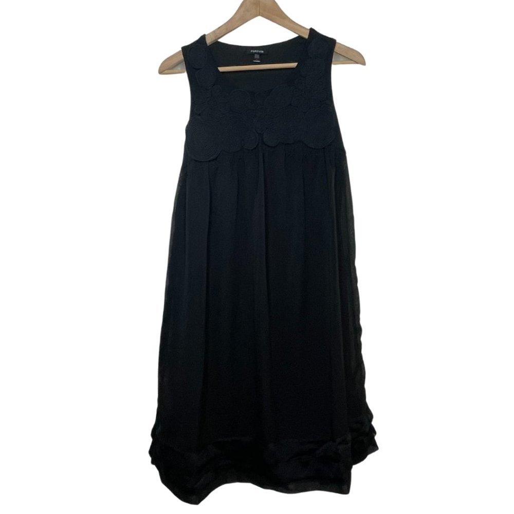 👗 FOREVER | NWT Black Babydoll Dress with Rosette Neck Details | Size S
